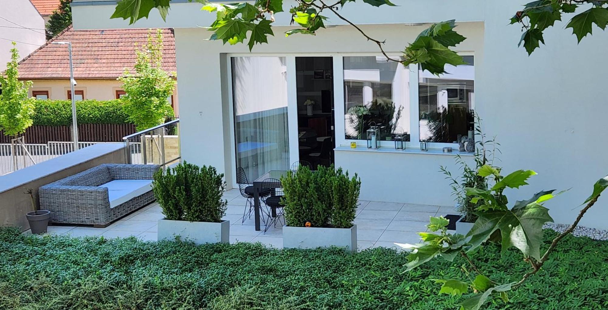 Flavius Spa Residence Heviz Bagian luar foto